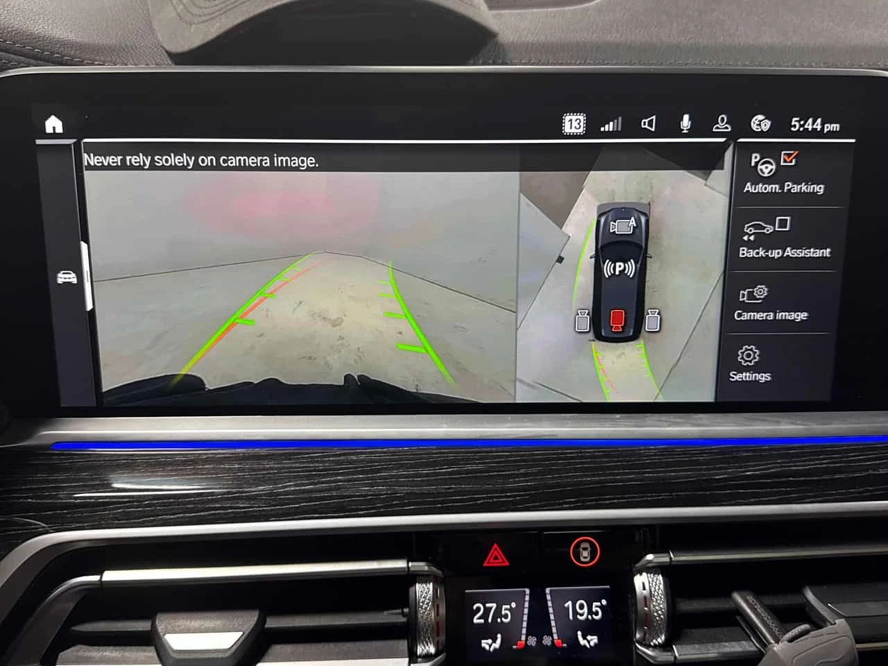 BMW X7 | DISTRONIC | ЛАЗЕРИ | ВЪЗДУХ | HUD | МАСАЖИ | , снимка 10 - Автомобили и джипове - 54458435