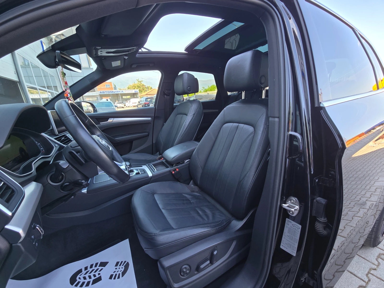 Audi Q5 MATRIX* DIGITAL* B&O* PANORAMA* * , снимка 11 - Автомобили и джипове - 54706632