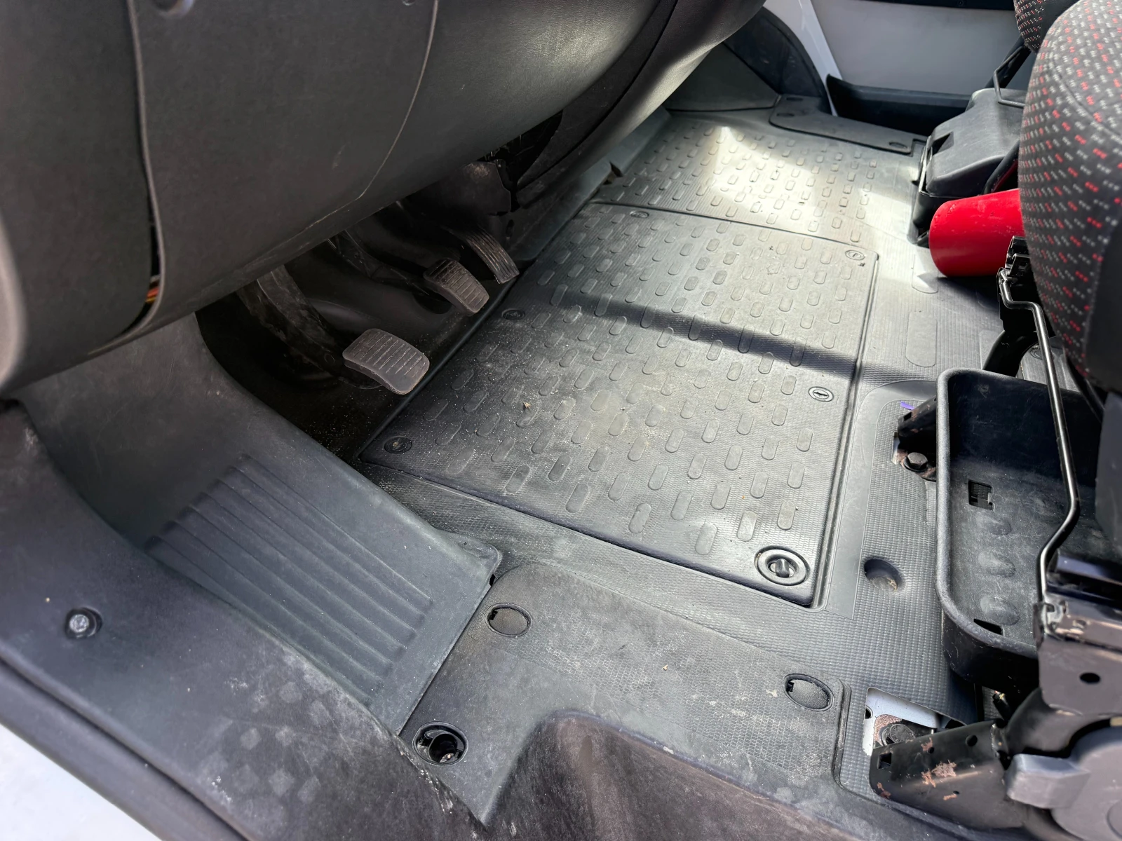 Peugeot Boxer 3.0HDI 180к.с. 3.34м. Климатик 7-местен , снимка 16 - Бусове и автобуси - 55034663