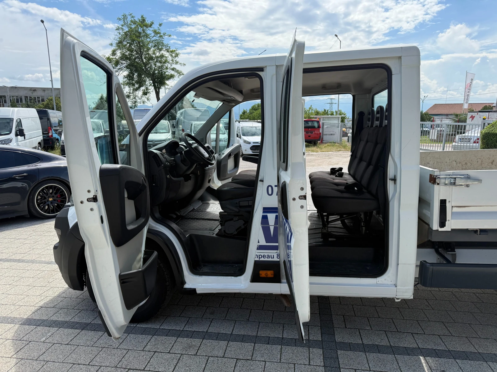Peugeot Boxer 3.0HDI 180к.с. 3.34м. Климатик 7-местен , снимка 17 - Бусове и автобуси - 55034663