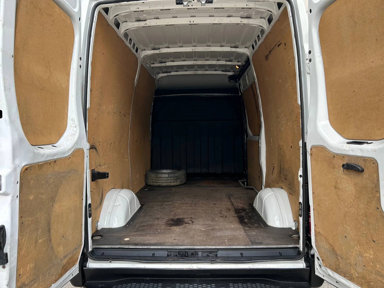 Iveco Daily 2.3D КЛИМАТИК, снимка 14 - Бусове и автобуси - 55364565