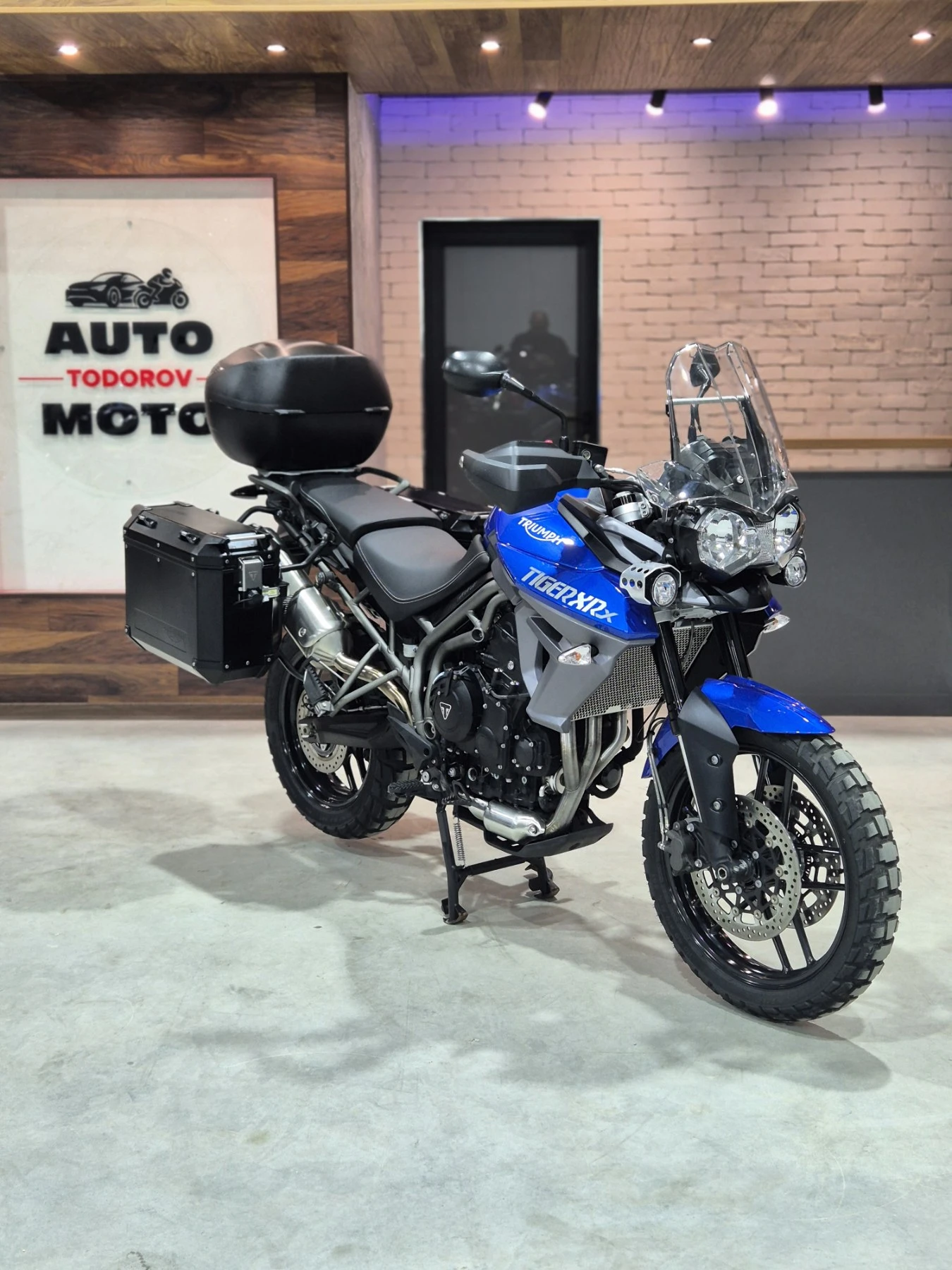 Triumph Tiger 800 XRX ABS 18000км! ARROW Нов внос от ШВЕЙЦАРИЯ! 