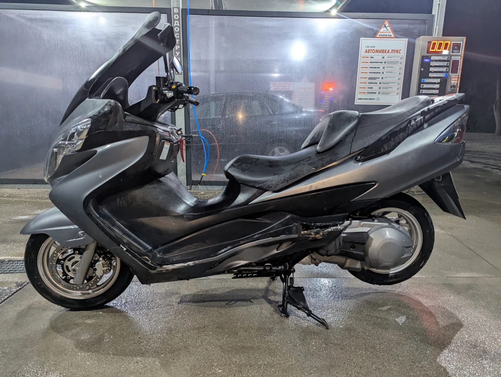 Suzuki Burgman AN400, снимка 3 - Мотоциклети и мототехника - 55093658