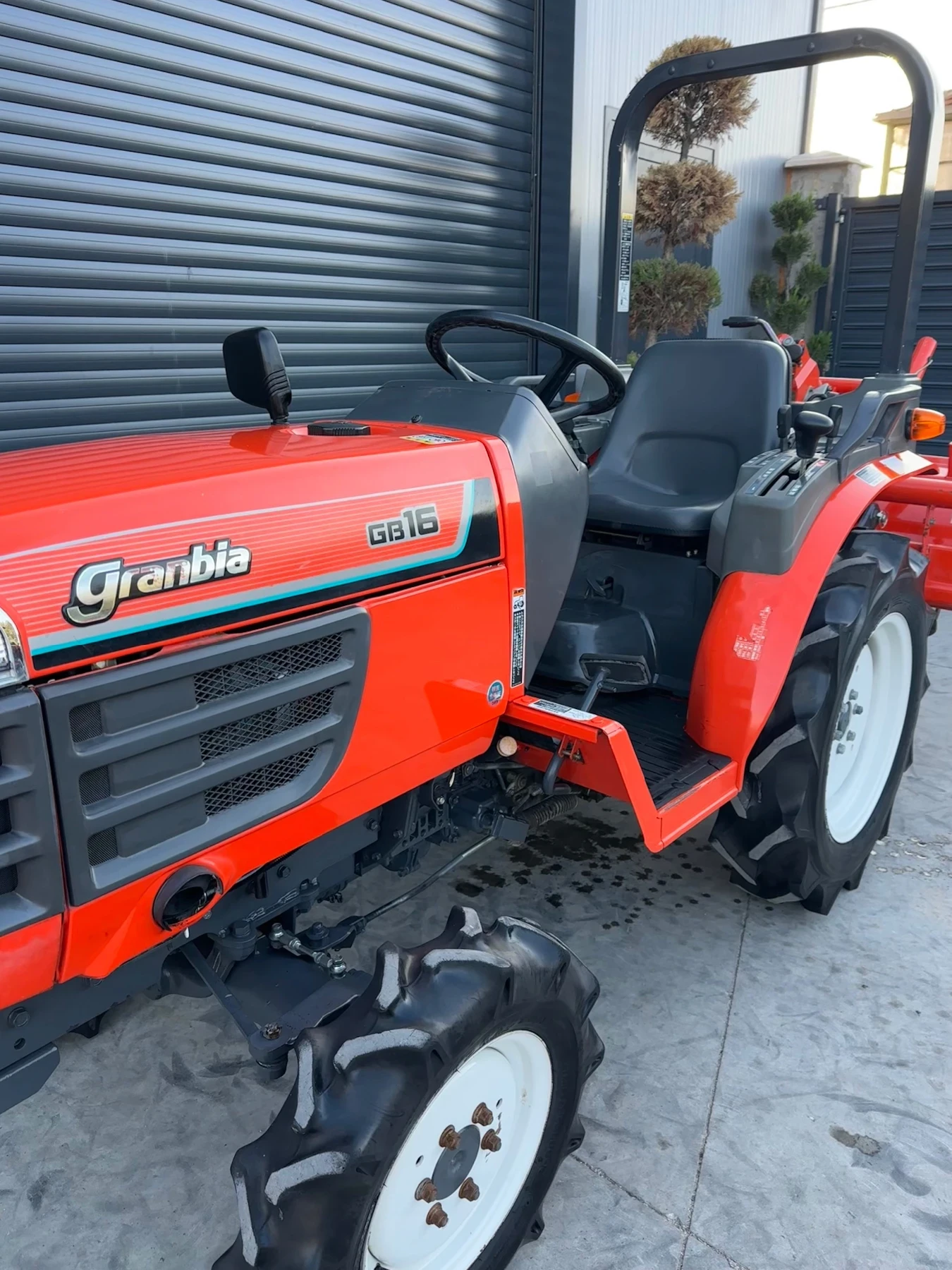 Трактор Kubota GB16 170мч. - изображение 3