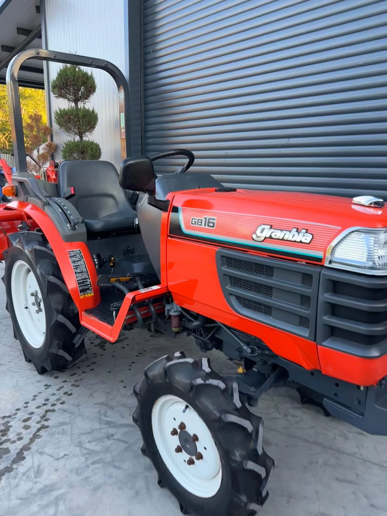 Трактор Kubota GB16 170мч. - изображение 6