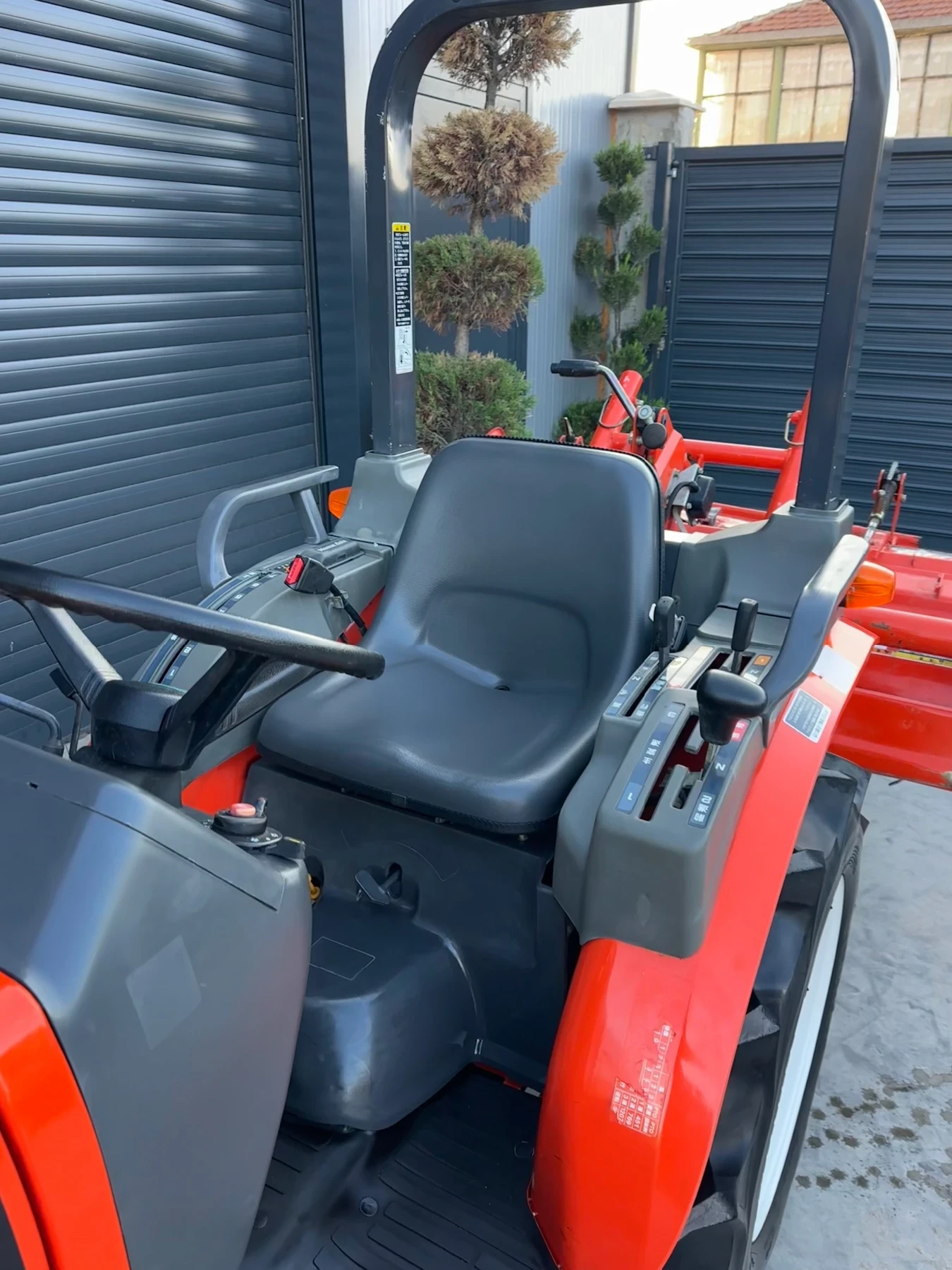 Трактор Kubota GB16 170мч. - изображение 9