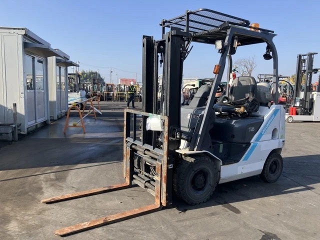 Мотокар UniCarriers очакван внос 15.4.2026