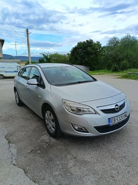Opel Astra, снимка 2
