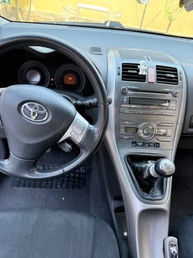 Toyota Auris, снимка 12