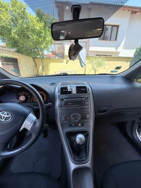 Toyota Auris, снимка 9