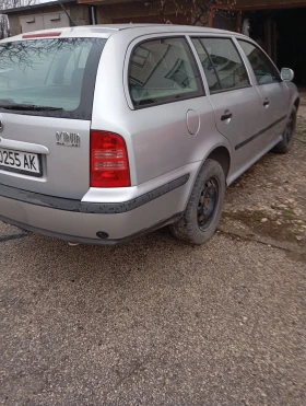 Skoda Octavia 2.0, снимка 6