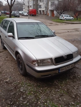 Skoda Octavia 2.0, снимка 1