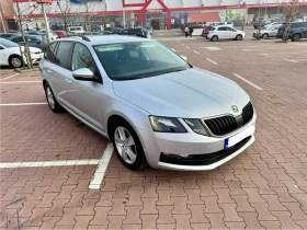 Skoda Octavia 1.6TDI/DSG/ПЪЛНА ИСТОРИЯ/ОБСЛУЖЕНА/189000км., снимка 3