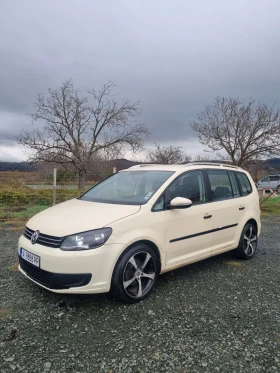 VW Touran 7 местен Автомат!