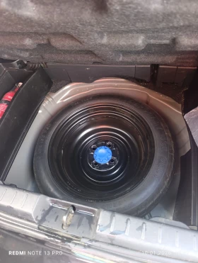 Toyota Yaris - 2700 € / 5280.74 лв. - 79647759 7