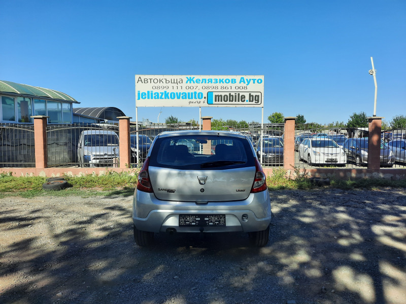 Dacia Sandero 1.2i, снимка 5 - Автомобили и джипове - 46781275