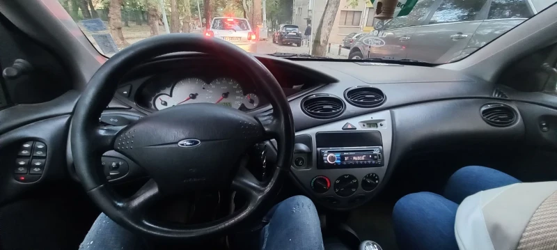 Ford Focus 1.8 tddi , снимка 6 - Автомобили и джипове - 47398521