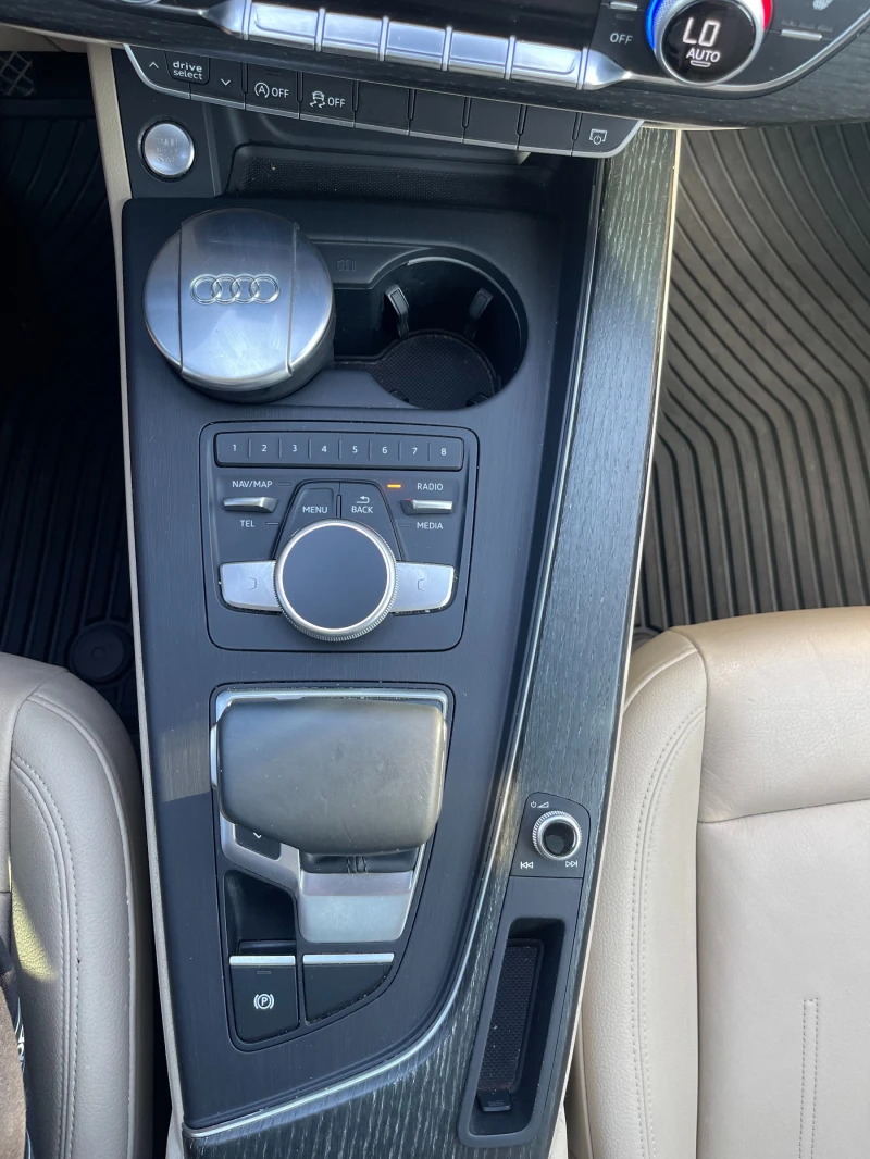 Audi A4 2.0 TFSI S line 252 к.с Quattro Auto Шибидах , снимка 16 - Автомобили и джипове - 52612296