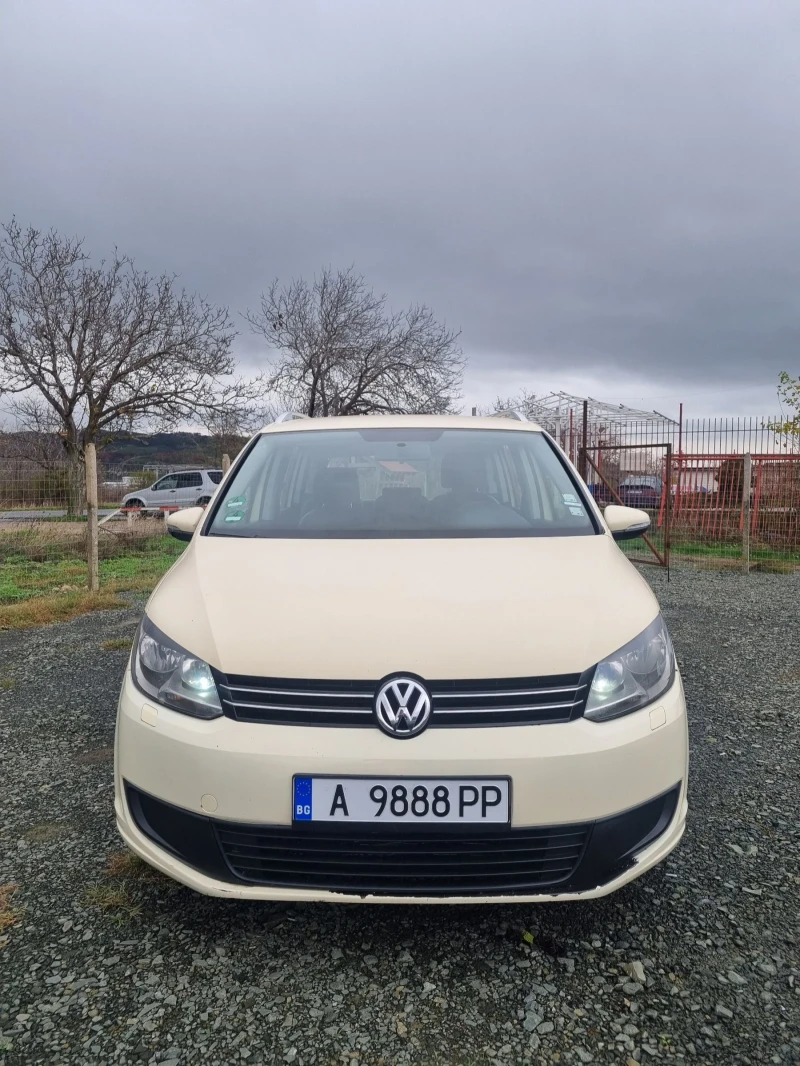 VW Touran 7 местен Автомат!, снимка 7 - Автомобили и джипове - 52558192