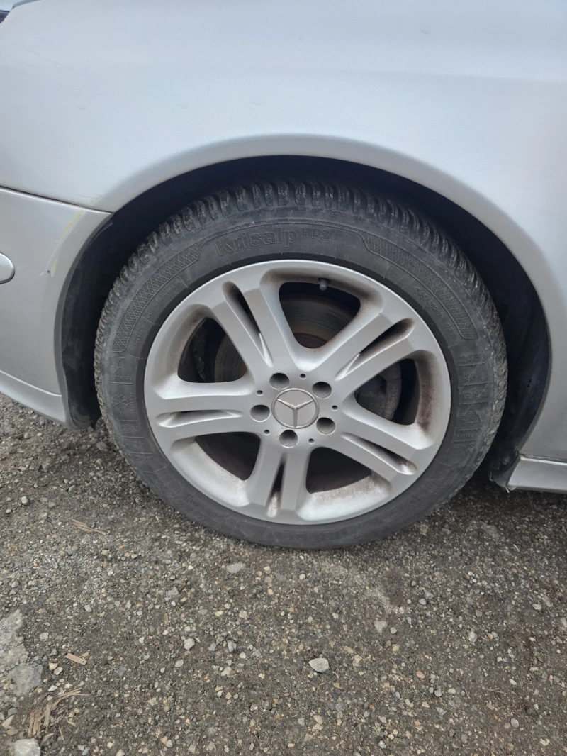 Mercedes-Benz E 270 на части, снимка 5 - Автомобили и джипове - 52696181