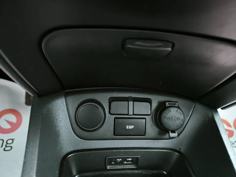 Kia Rio 1.4i FACELIFT 97hp, снимка 15 - Автомобили и джипове - 52755300