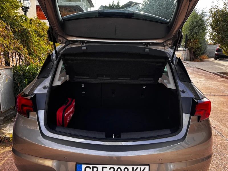 Opel Astra, снимка 9 - Автомобили и джипове - 52995391