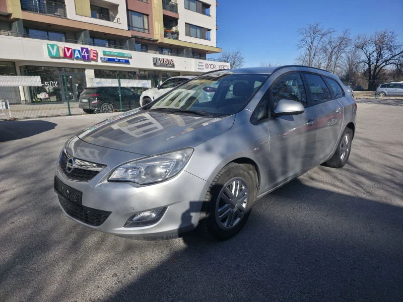 Opel Astra 1.7 CDTI, снимка 2 - Автомобили и джипове - 53076489