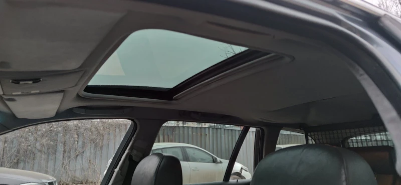 BMW 330, снимка 7 - Автомобили и джипове - 53307284