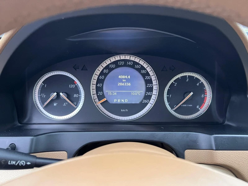Mercedes-Benz C 220 Cdi/170/AUTOMATIC , снимка 10 - Автомобили и джипове - 53386087