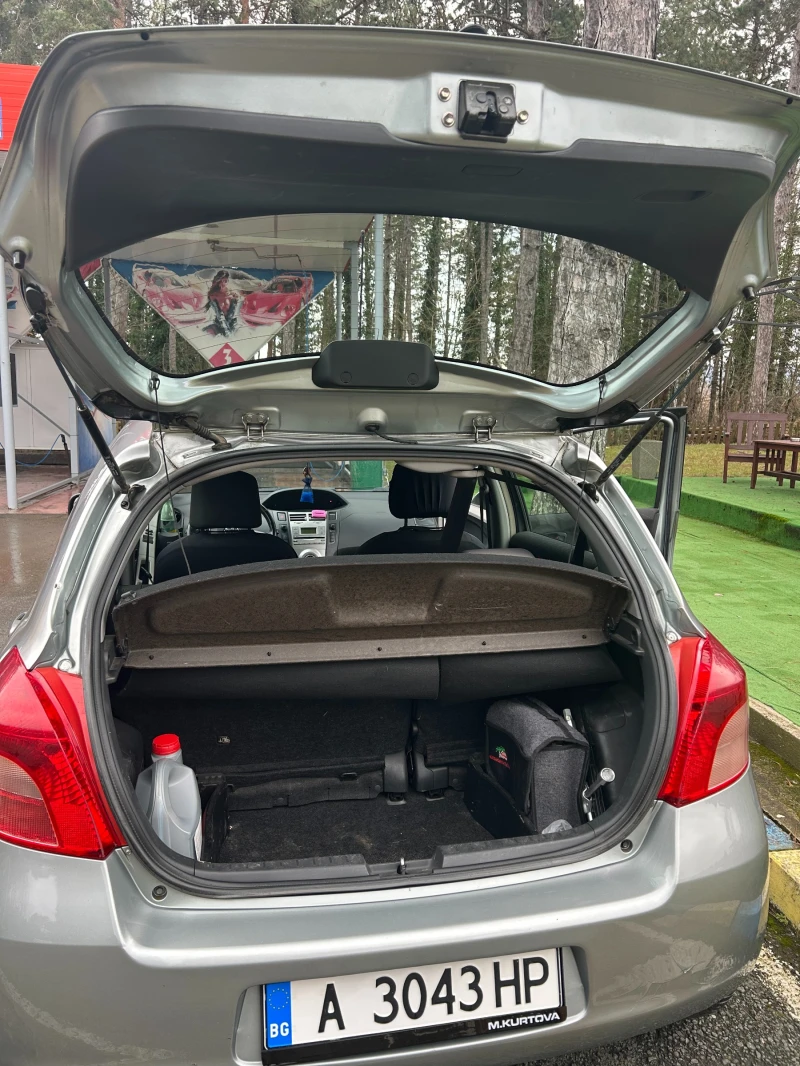 Toyota Yaris, снимка 7 - Автомобили и джипове - 53446411