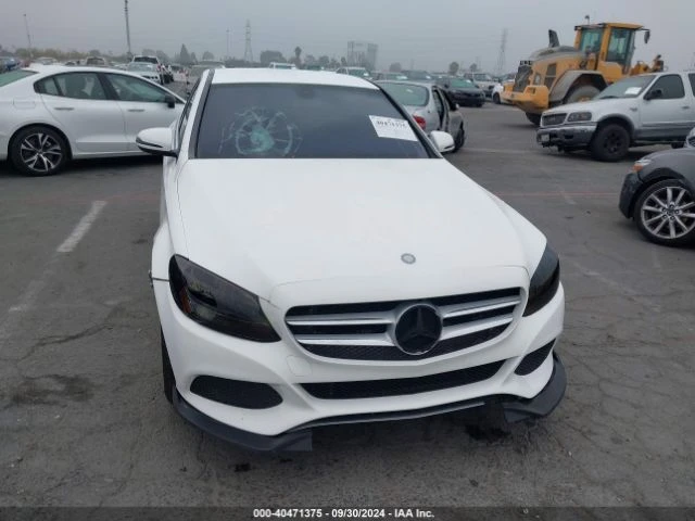 Mercedes-Benz C 300, снимка 5 - Автомобили и джипове - 47862056