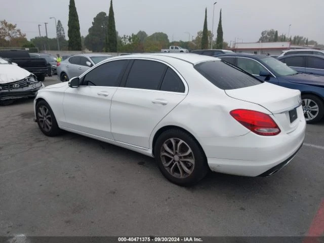 Mercedes-Benz C 300, снимка 3 - Автомобили и джипове - 47862056