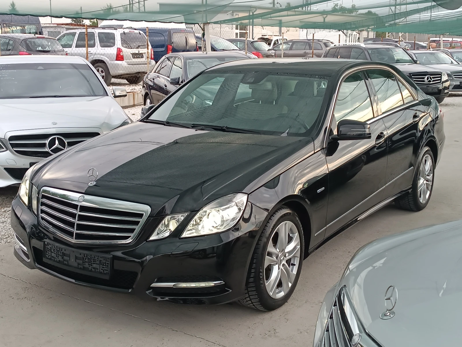 Mercedes-Benz E 200 BENZIN - изображение 2