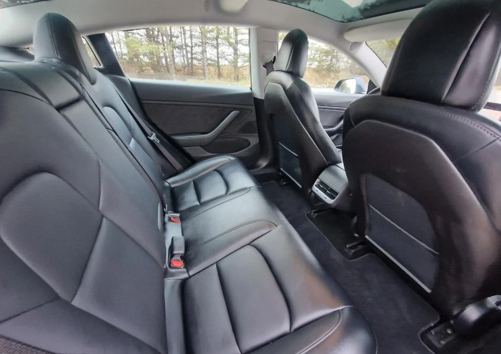 Tesla Model 3  44   | Mobile.bg   13