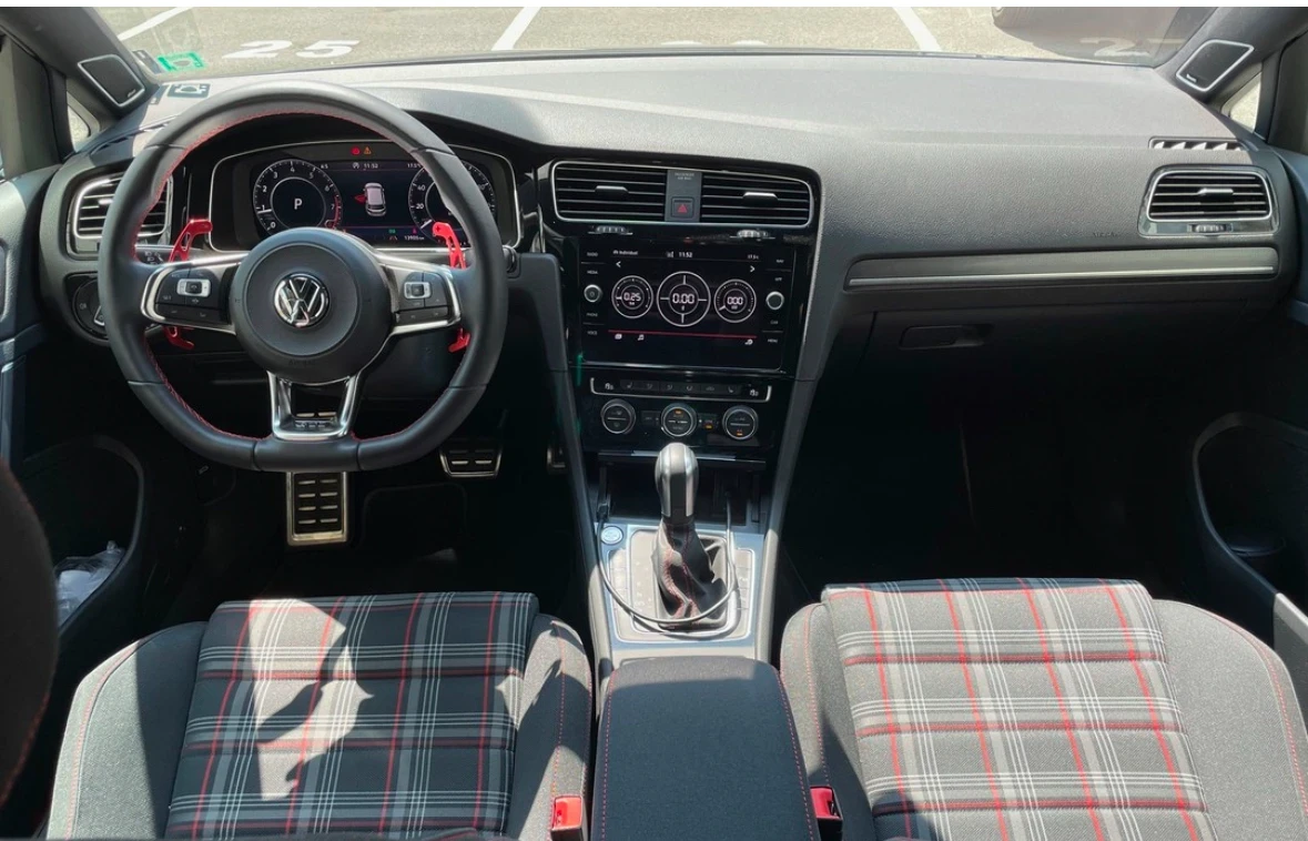 VW Golf GTI PERFORMANCE  - изображение 9