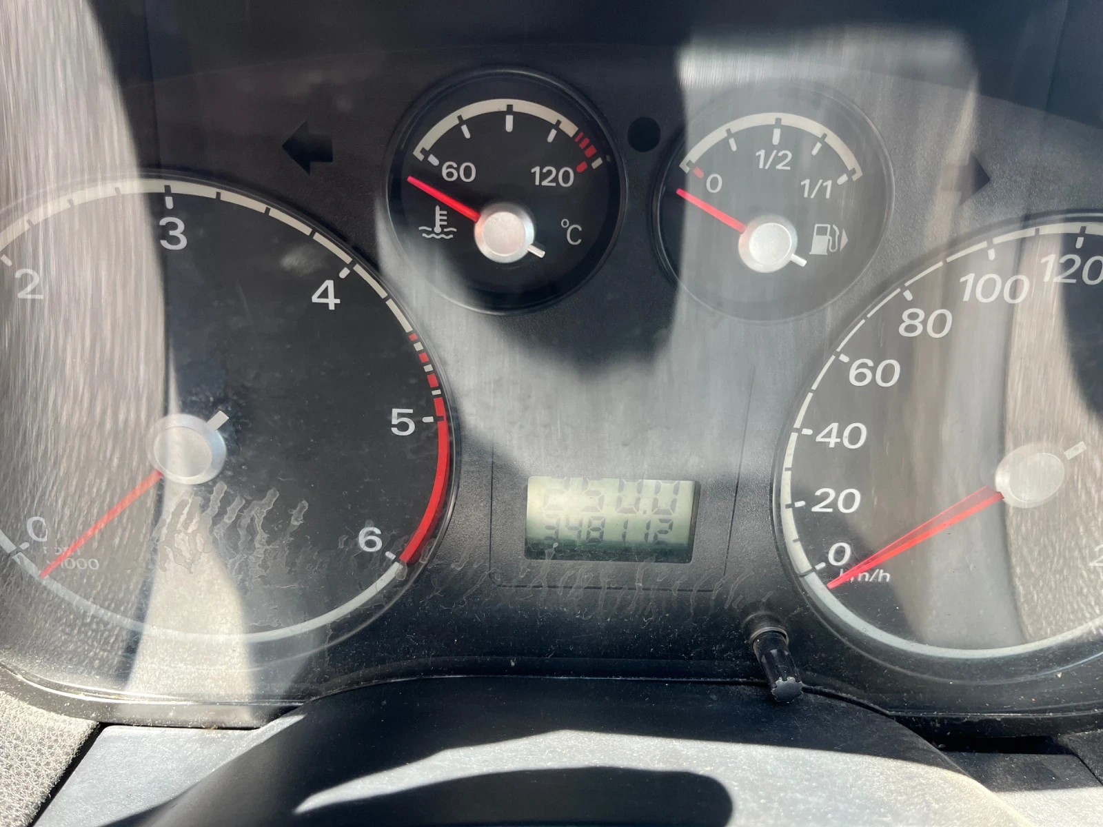Ford Focus 1.6 TDCI - изображение 8