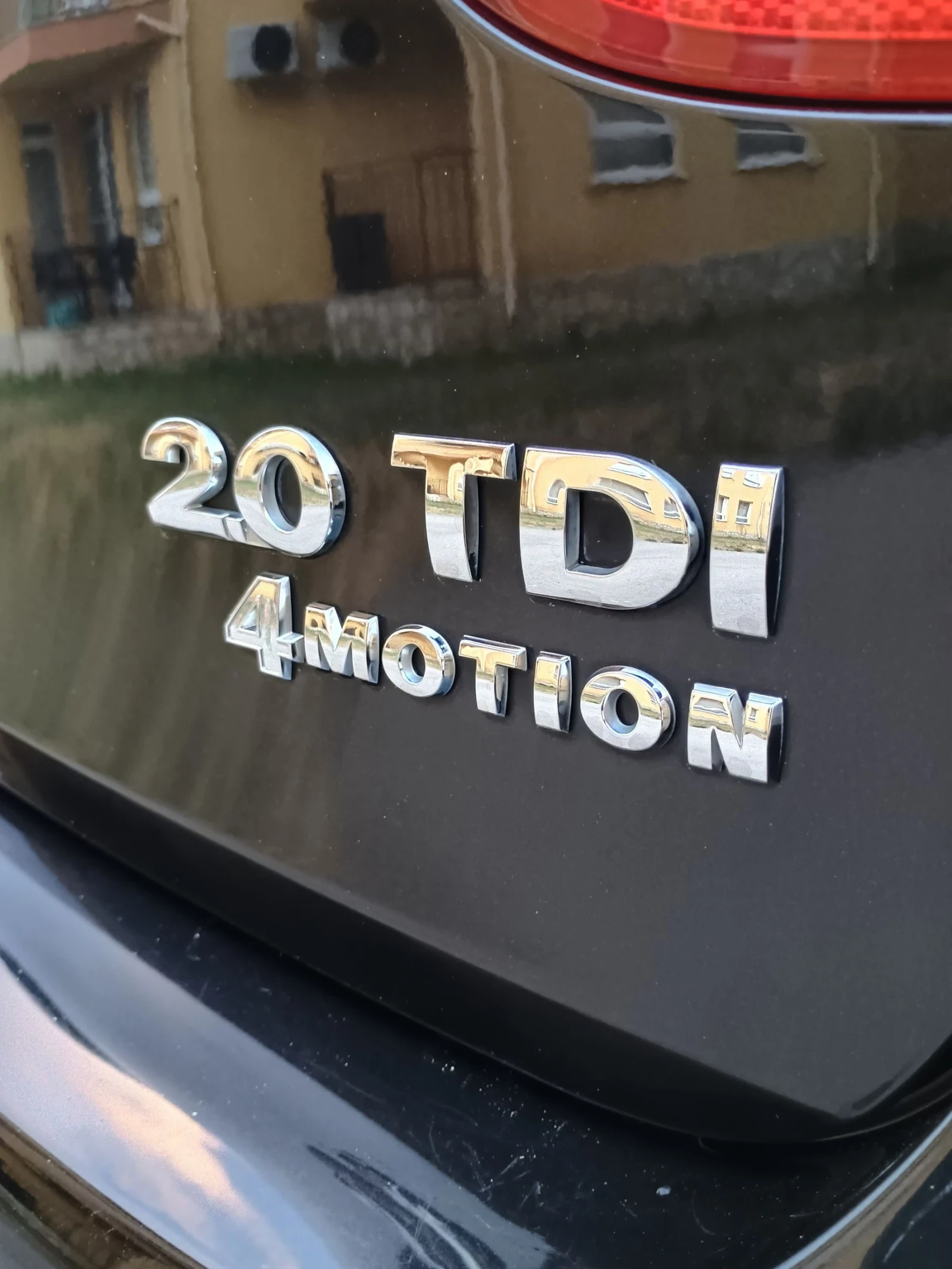 VW Golf УНИКАТ!!! 2.0TDI 140кс 4х4 * HIGHLINE INDIVIDUAL * - изображение 5