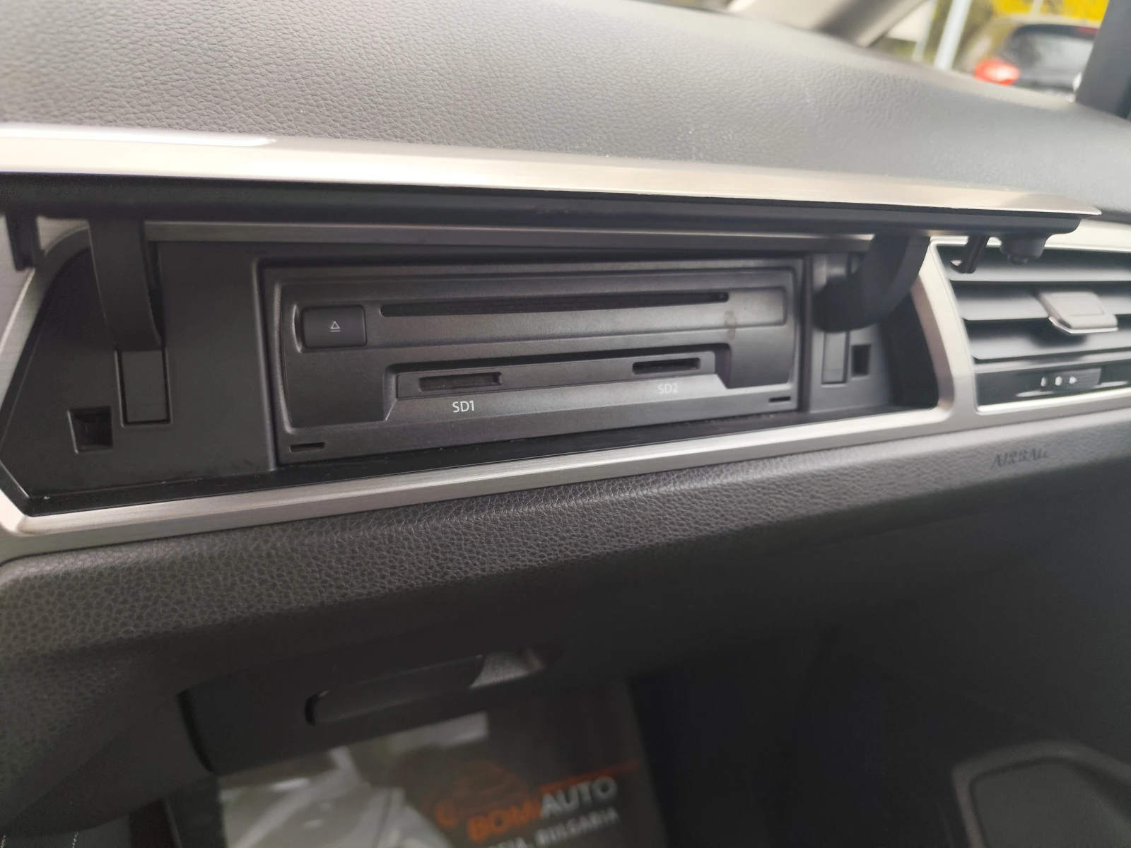 VW Touran 2.0TDi* АВТОМАТИК* 7 МЕСТА* NAVI* APP* EURO6B*  - изображение 8