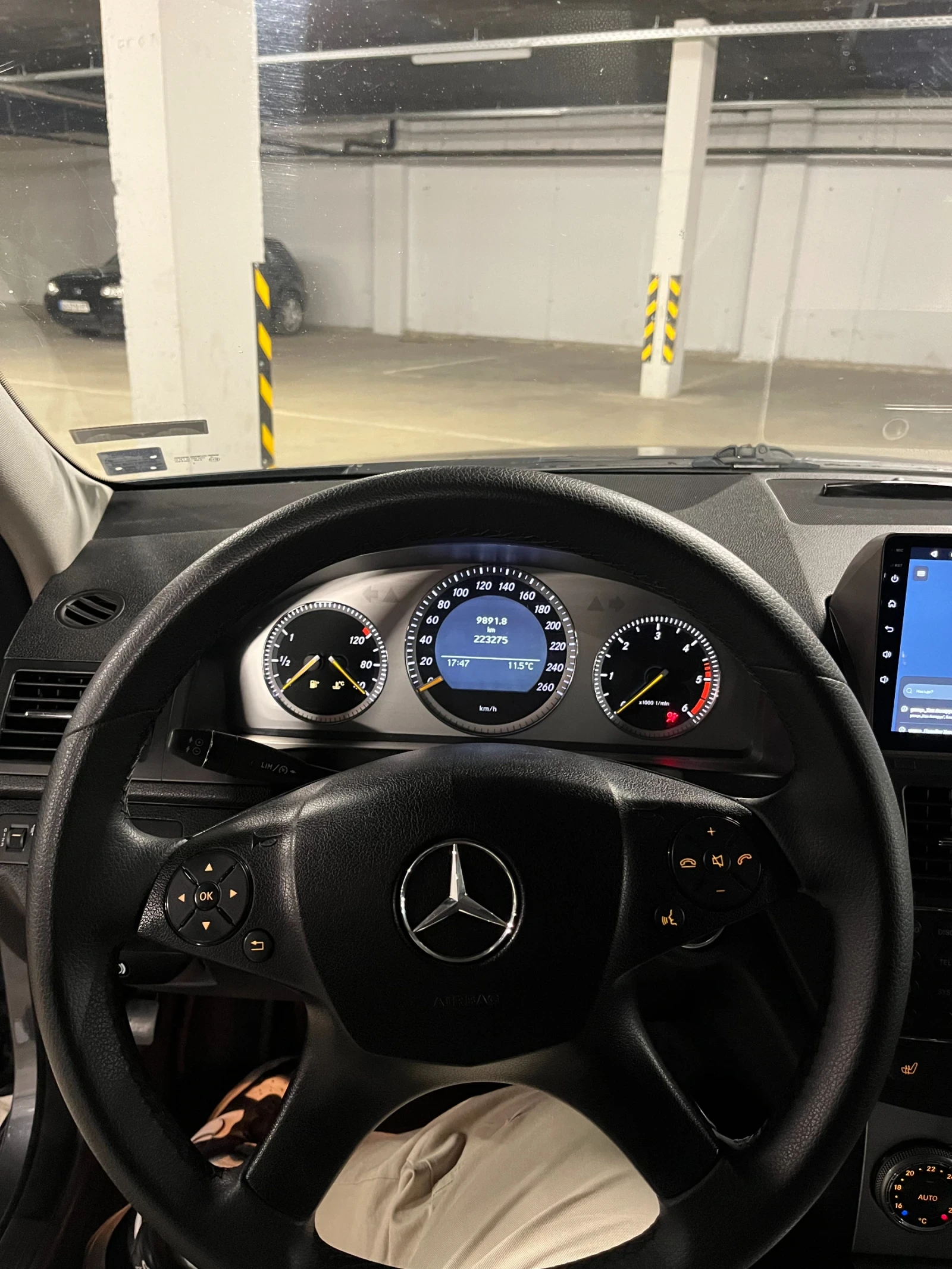 Mercedes-Benz C 220  - изображение 8