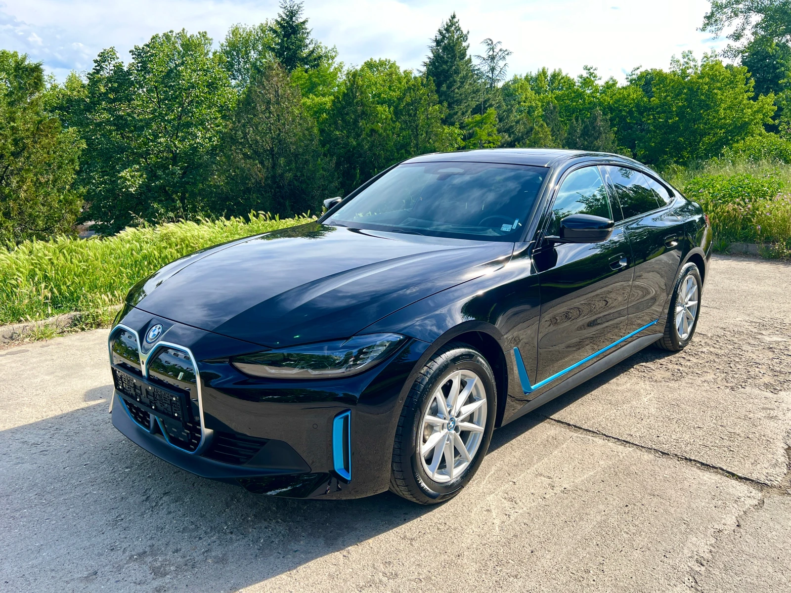 BMW i4 | Mobile.bg � ����������� 1