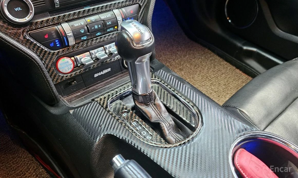 Ford Mustang  - изображение 9