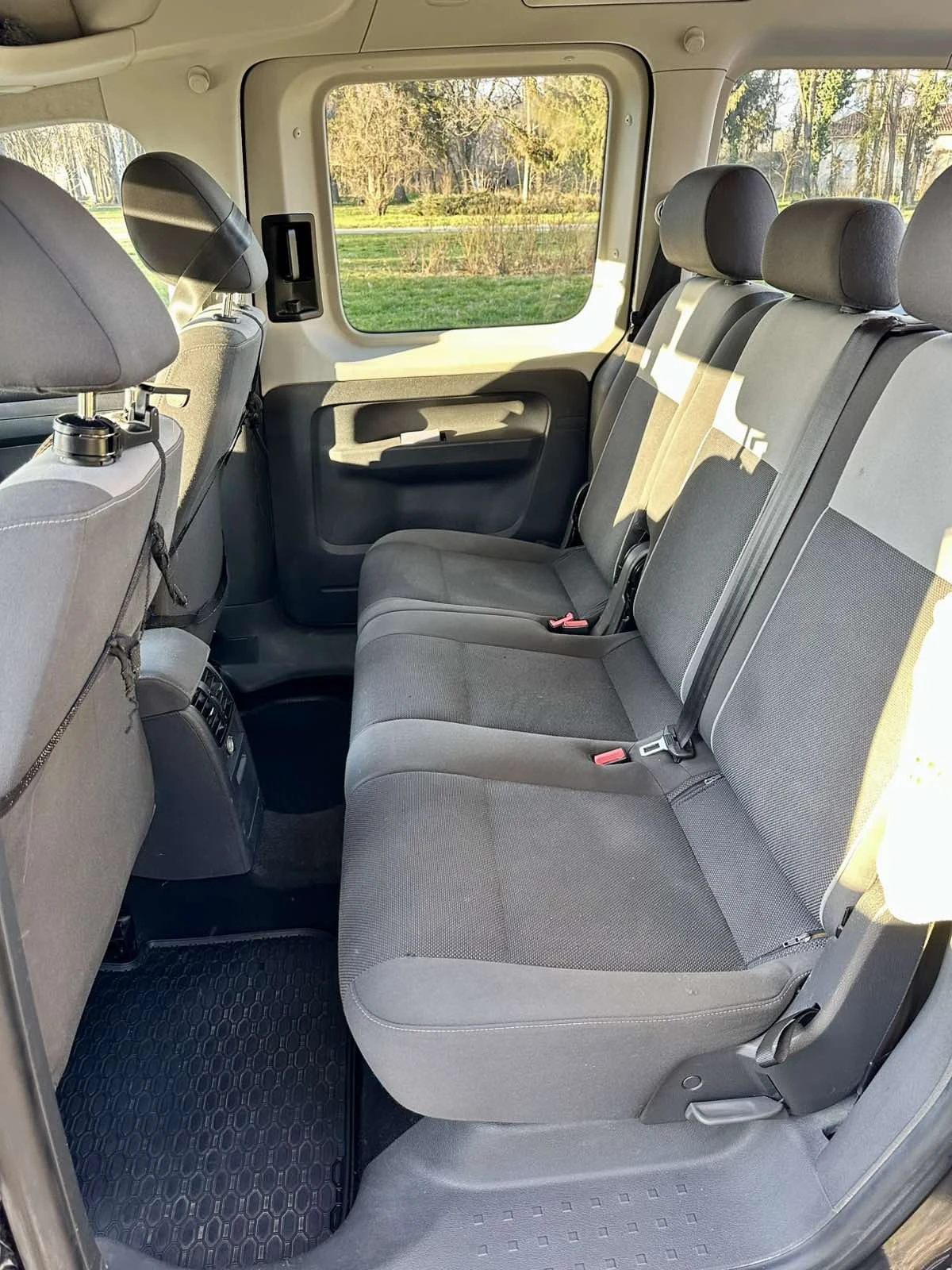 VW Caddy, снимка 6 - Автомобили и джипове - 53683500