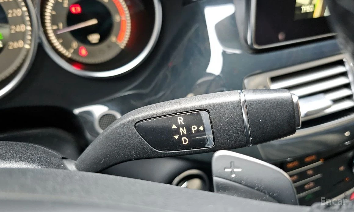 Mercedes-Benz CLS 250, снимка 9 - Автомобили и джипове - 53735724