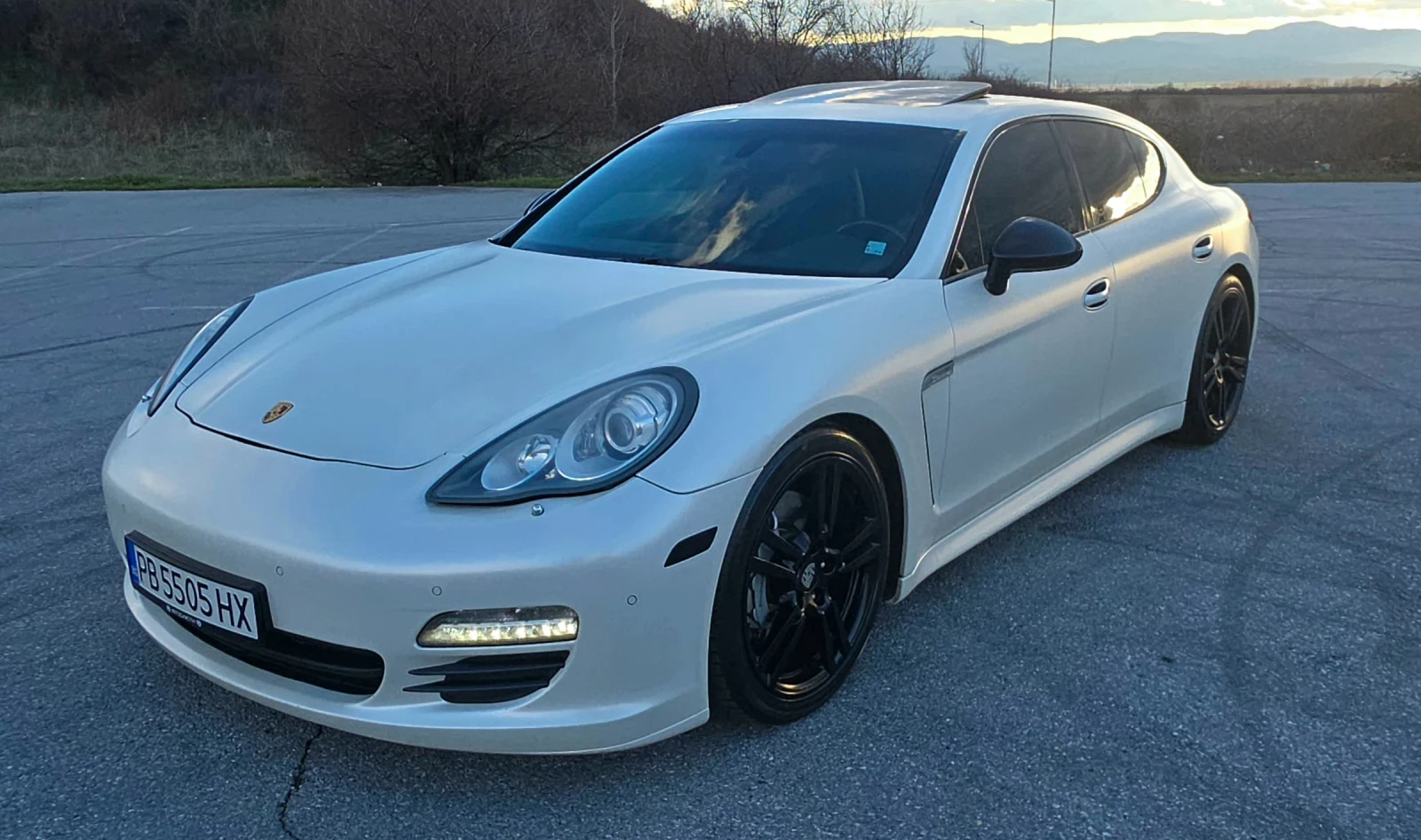 Porsche Panamera 4s, снимка 7 - Автомобили и джипове - 53753201