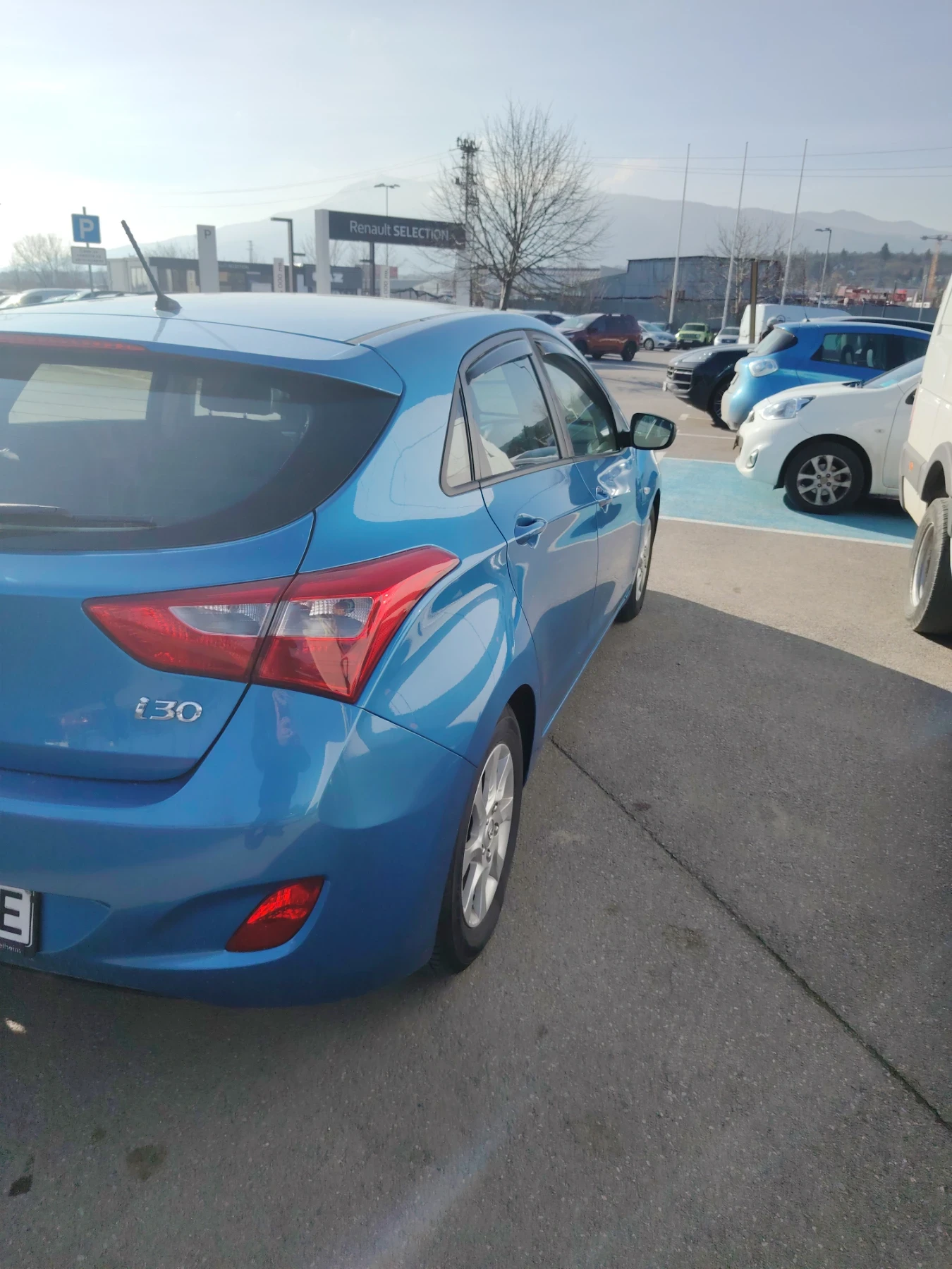 Hyundai I30 Хечбек , снимка 4 - Автомобили и джипове - 53767102