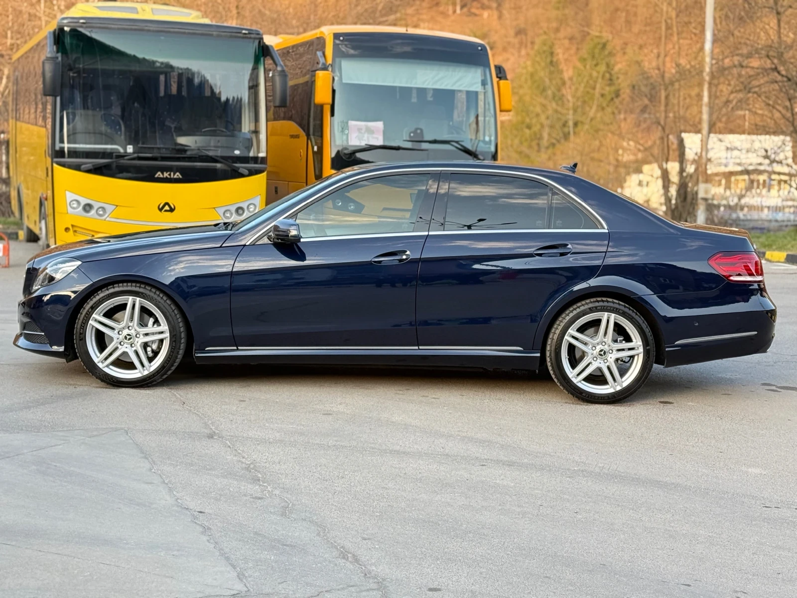 Mercedes-Benz E 350 350CDI Masaj* Navigacia* Kamera* Koja* Distronic, снимка 9 - Автомобили и джипове - 53885187