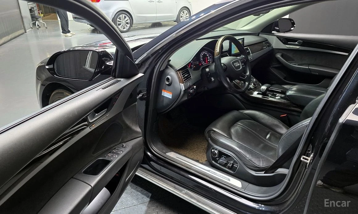 Audi A8 4.2 TDI* BOSE* HEAD-UP* МАСАЖ* 360 КАМЕРИ* ОБДУХ, снимка 7 - Автомобили и джипове - 53986250