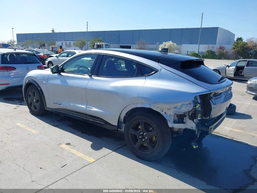 Ford Mustang Mach-E California Route 1 AWD, снимка 3 - Автомобили и джипове - 54185350