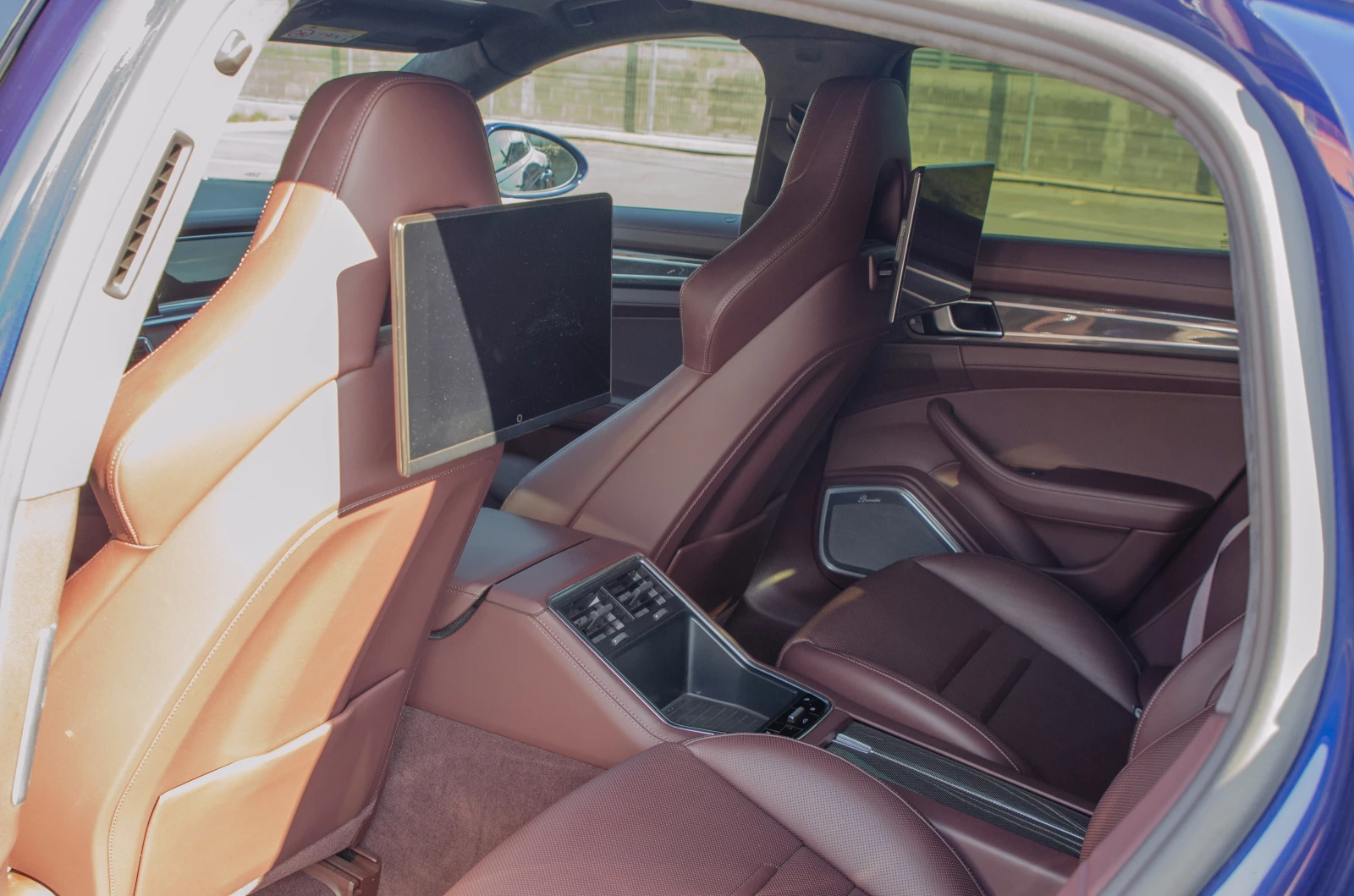 Porsche Panamera Turbo S E-Hybrid , снимка 16 - Автомобили и джипове - 54292794