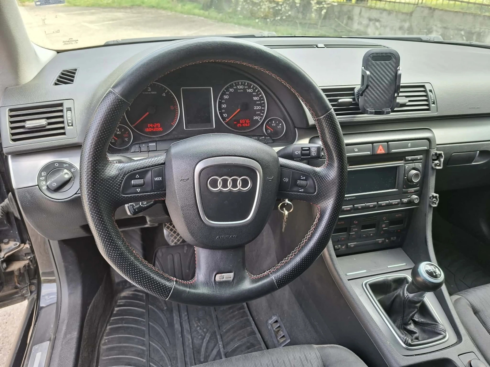 Audi A4, снимка 9 - Автомобили и джипове - 54422362
